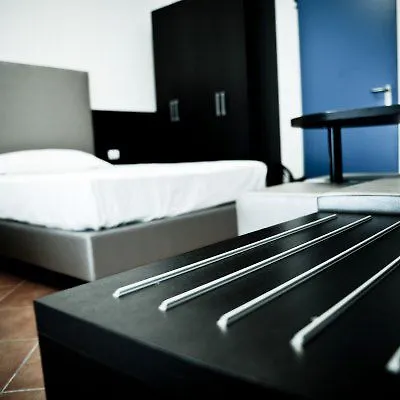 New Generation Hostel Chic Sempione Milano