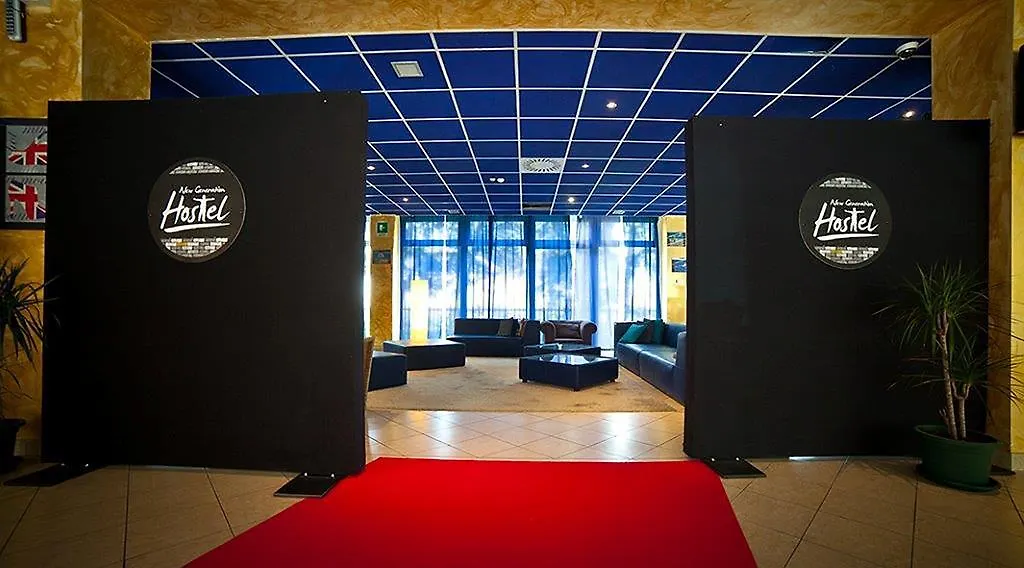 New Generation Hostel Chic Sempione Milano Italia