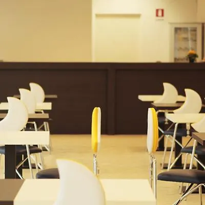 New Generation Hostel Chic Sempione Milano Italia